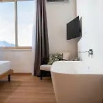 Skyline Boutique Hotel