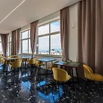 Hotel Skyline Boutique 3*