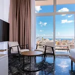 Hotel Skyline Boutique 3*