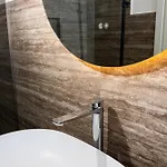 Skyline Boutique 3*