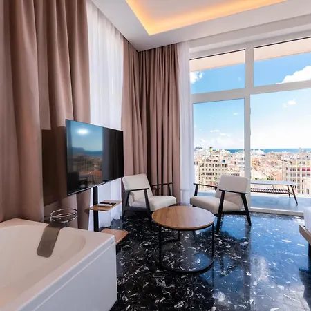 Skyline Boutique Hotel