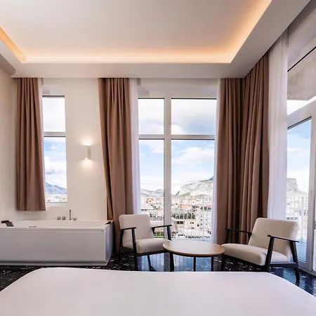 Skyline Boutique Hotel 3*
