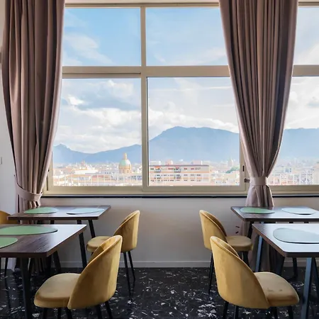 Skyline Boutique Hotel 3*