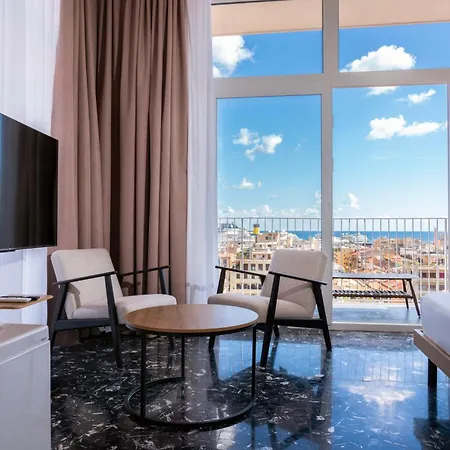 Hotel Skyline Boutique 3*