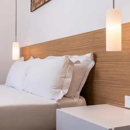 Skyline Boutique Hotel 3*
