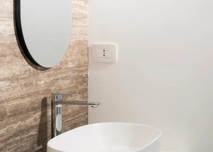 Skyline Boutique Hotel