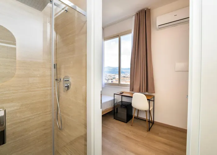 Skyline Boutique Hotel